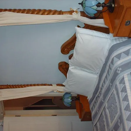 The Camberley Gæstehus