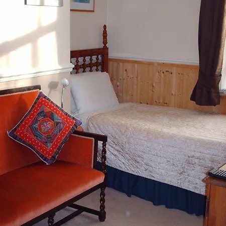 The Camberley Pensión 4*