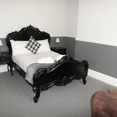 Pensión The Camberley 4*