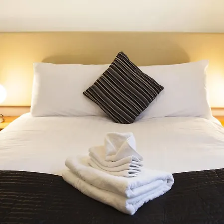 The Camberley 4*