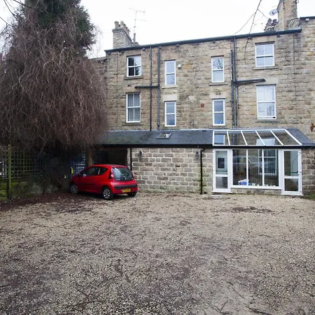 The Camberley Konukevi Harrogate